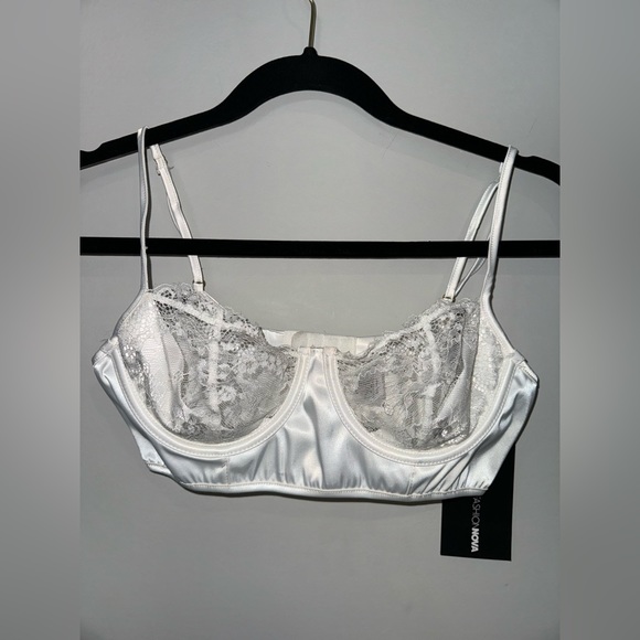 NWT Fashion Nova 2 Piece Sexy Bralette Top with Matching Skirt - Picture 10 of 14